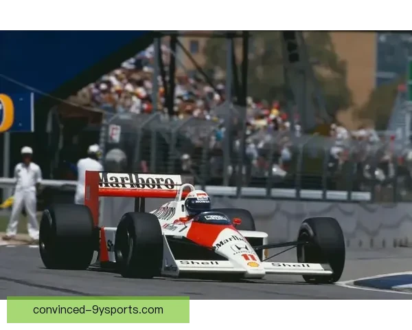 围绕F1赛场最新动态车队博弈与车手转会风云深度解析